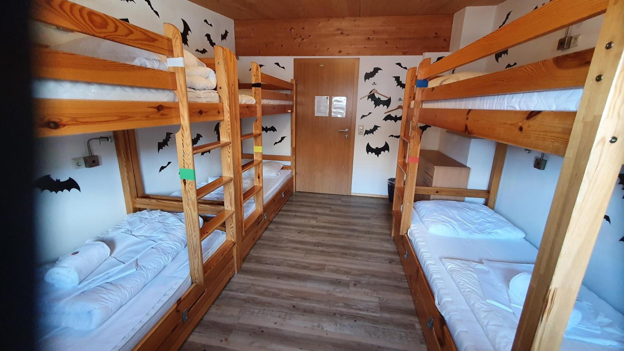 Alpking Hostel エルマウ エクステリア 写真
