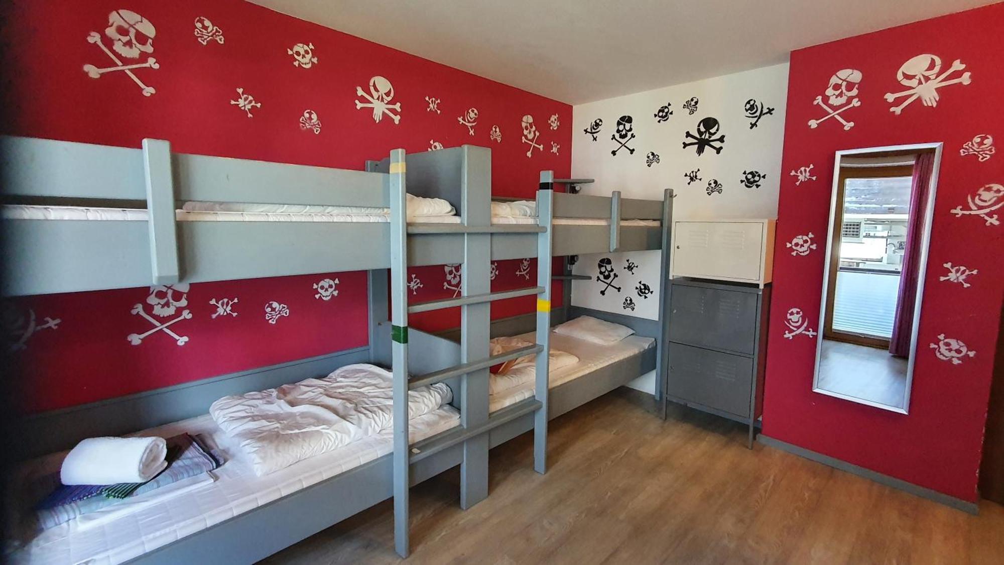 Alpking Hostel エルマウ エクステリア 写真